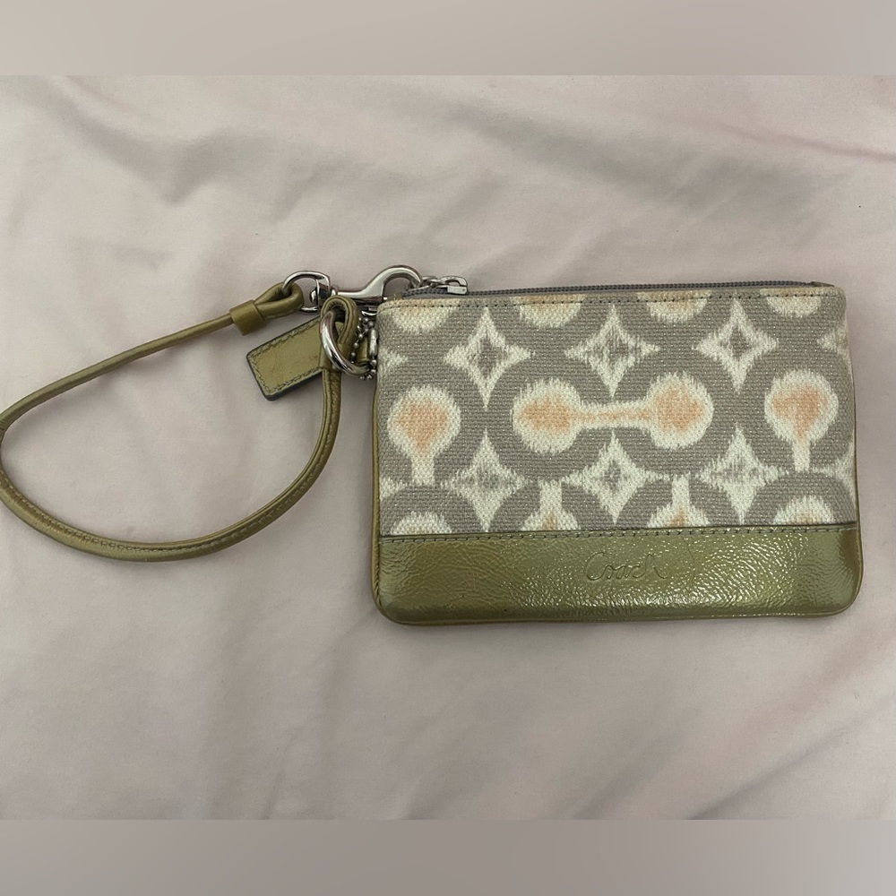 Coach Green(ish) Silver and Cream Patterned Wristlet